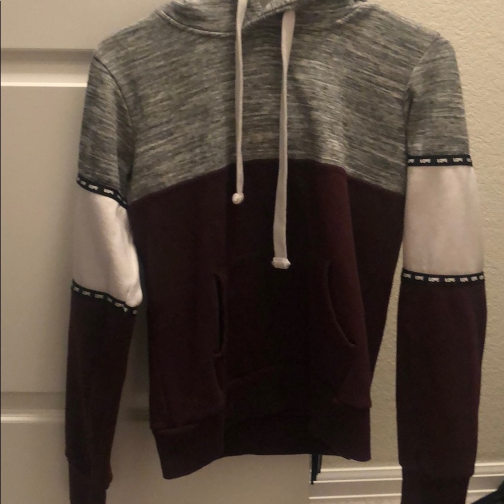 LOVE Sweatshirt
